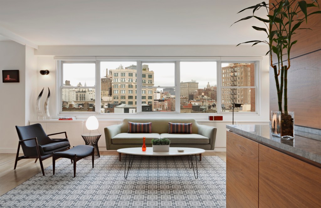 10 useful gadgets for your first apartment