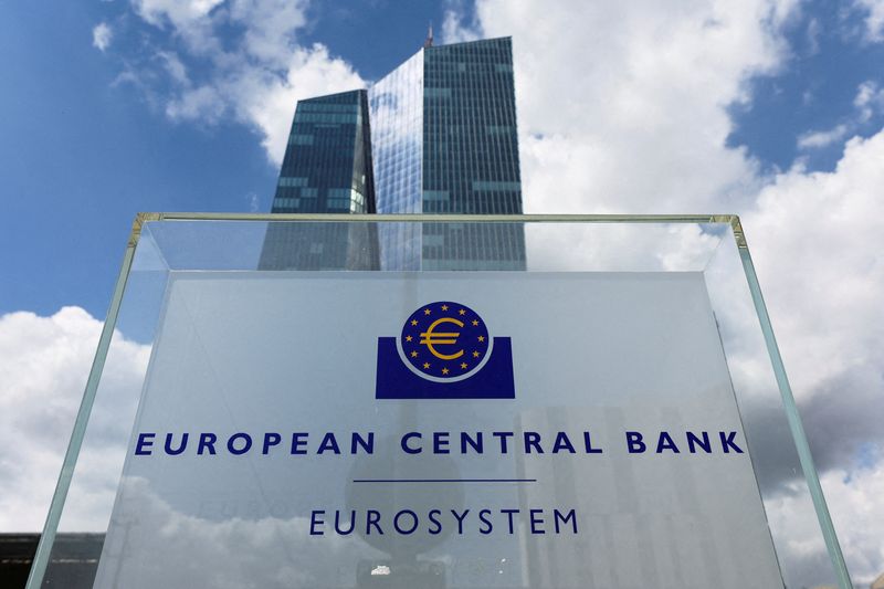 Euro zone inflation dips, growth holds up, backing ECB’s sanguine narrative