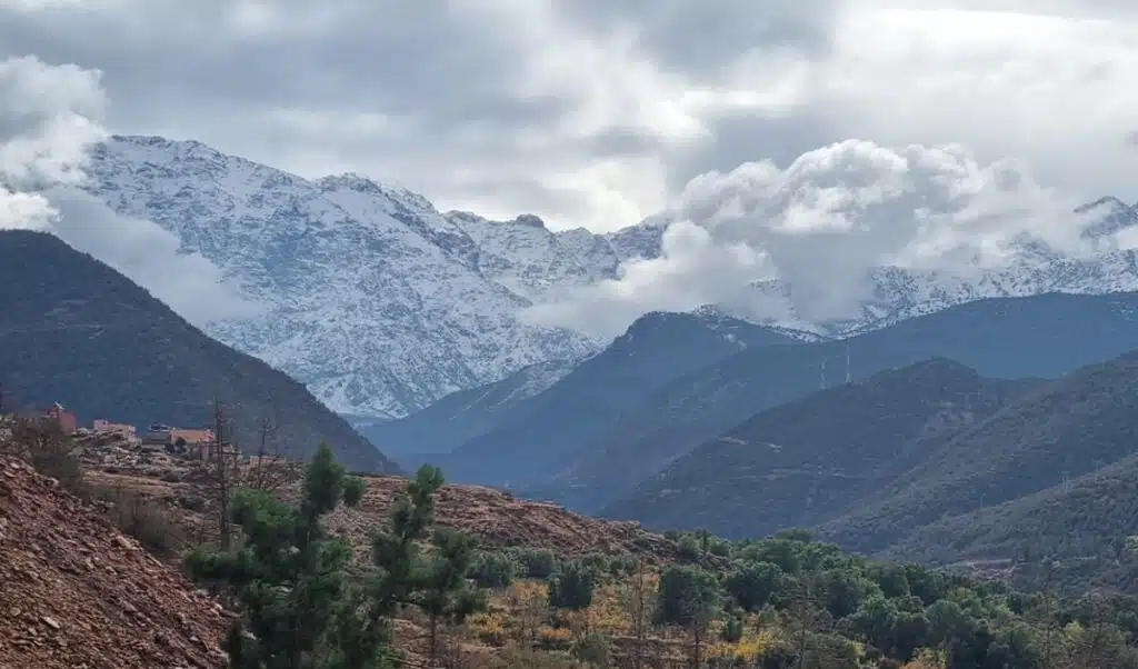 Vigilance météo : neige, fortes précipitations et coup de vent de lundi à mercredi